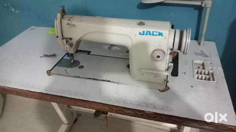 Stitching machine