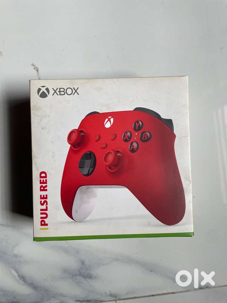X BOX ONE CONTROLLER WIRELESS - PULSE RED - PERFECT CONDITION