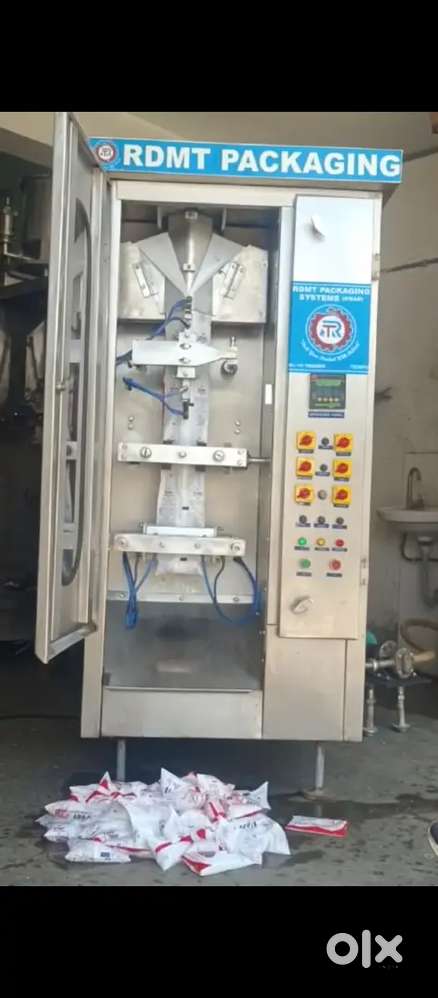 Milk paking machine