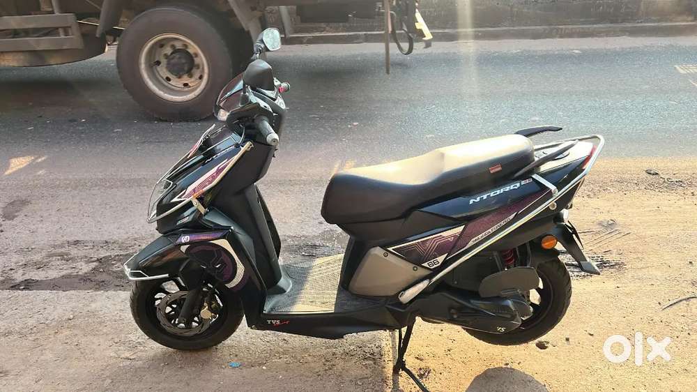 single owner..2022 December.5 year. insurance.no accident