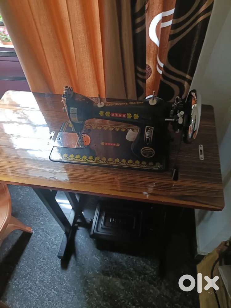 Stitching machine sewing machine