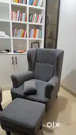 Sofa wing chair