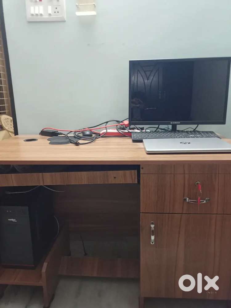 Very less used Computer CPU + Monitor With Computer Table