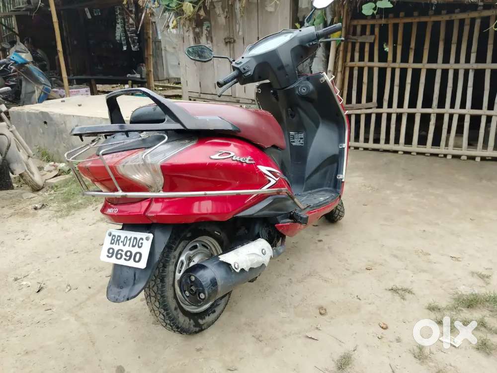 Bilkul naye jaisa  aaiye pahle chala kr dekhe fir khriden