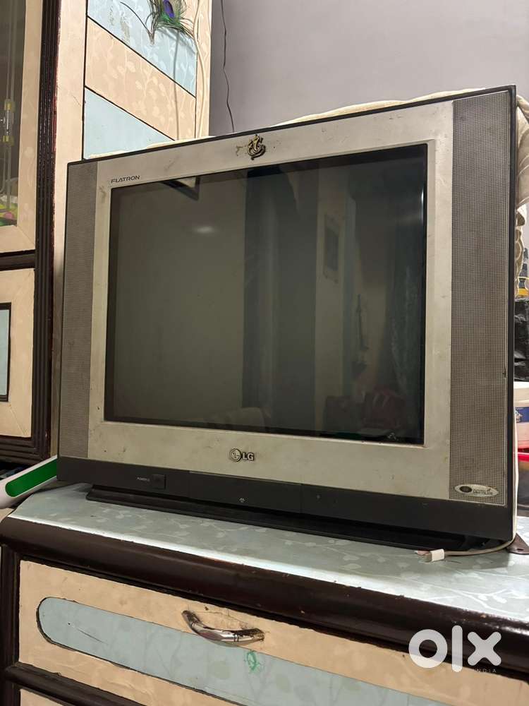 LG tv for sale