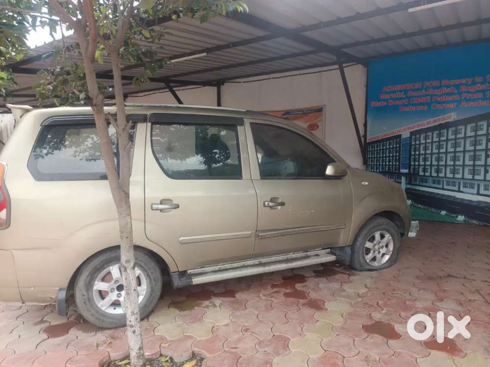 Mahindra Xylo 2009
