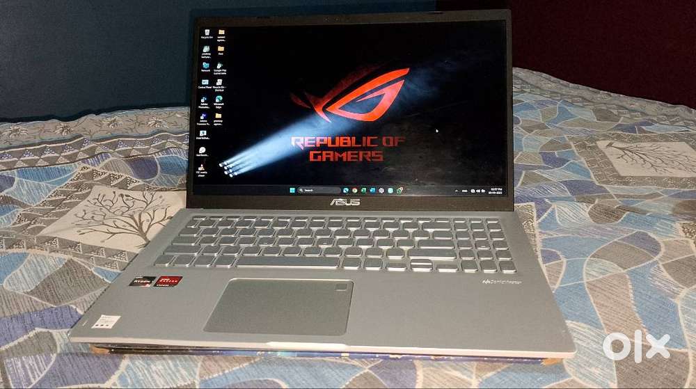 Asus vivobook 15 Ryzen 5 gaming processor with fingerprint scanner