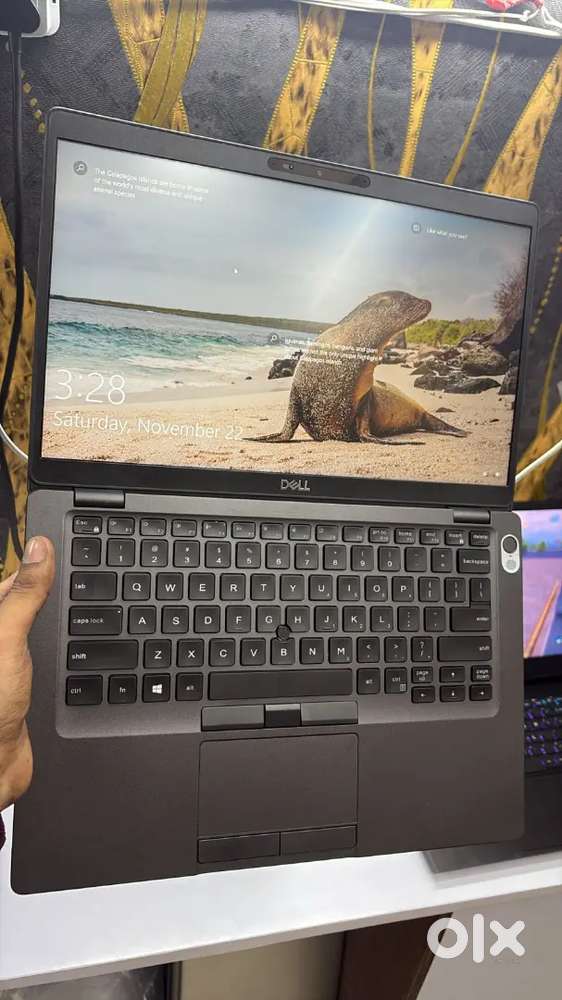 Dell i7 9th gen H processor with 8/256