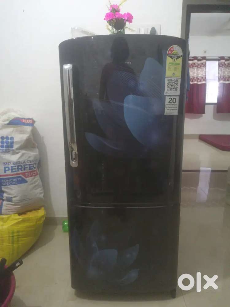 SAMSUNG 183 LITERS FRIDGE