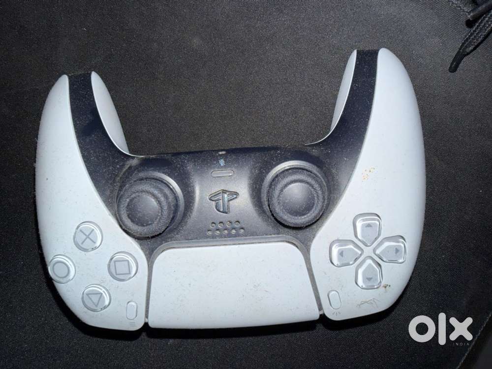 Selling play station 5 disk edition