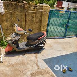 Okinava electronic scooty