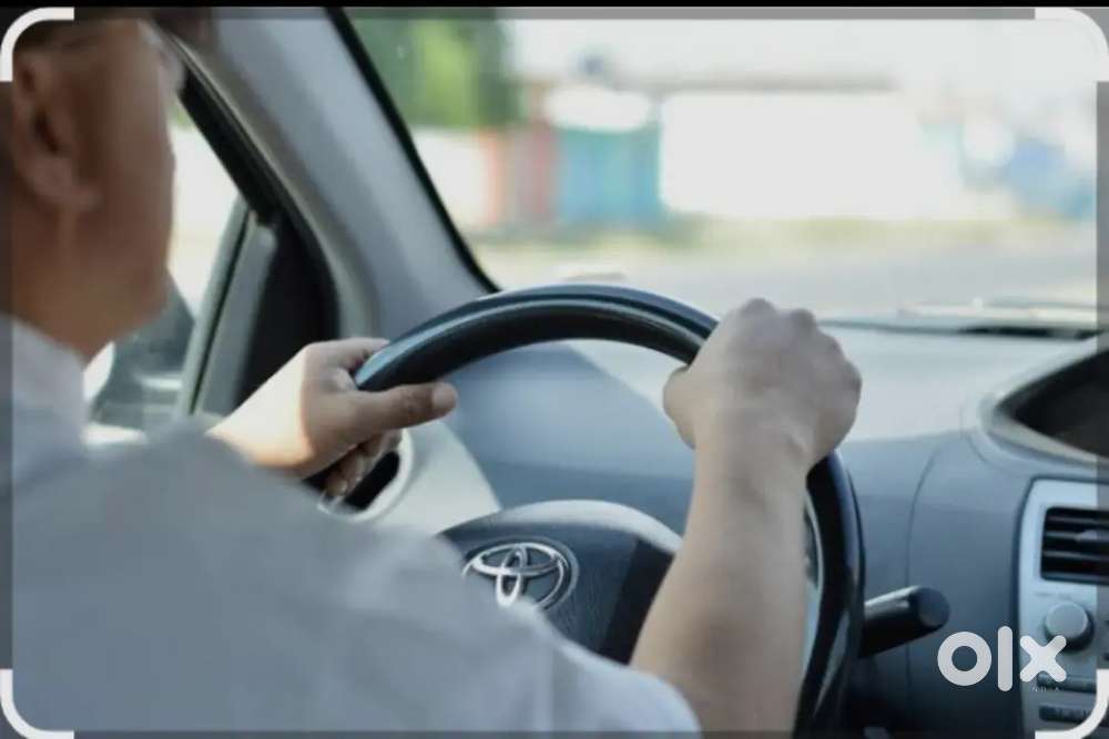 अनुभवी ड्राइवर चाहिए