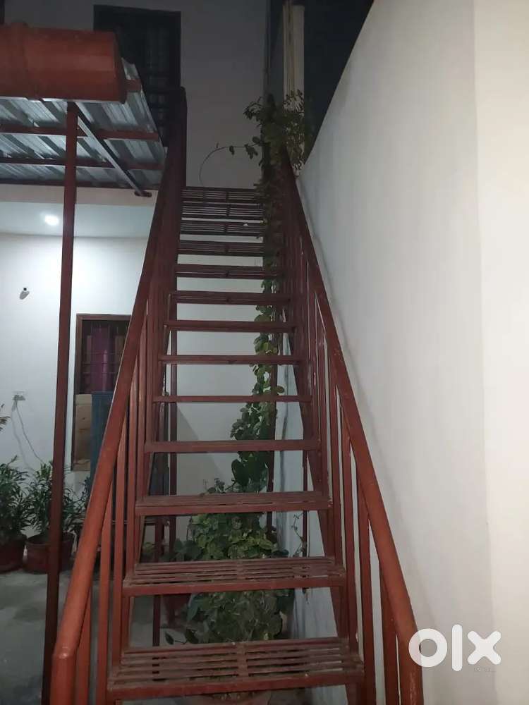 SEPARATE SINGLE ROOM FOR GIRLS WITH BALCONY