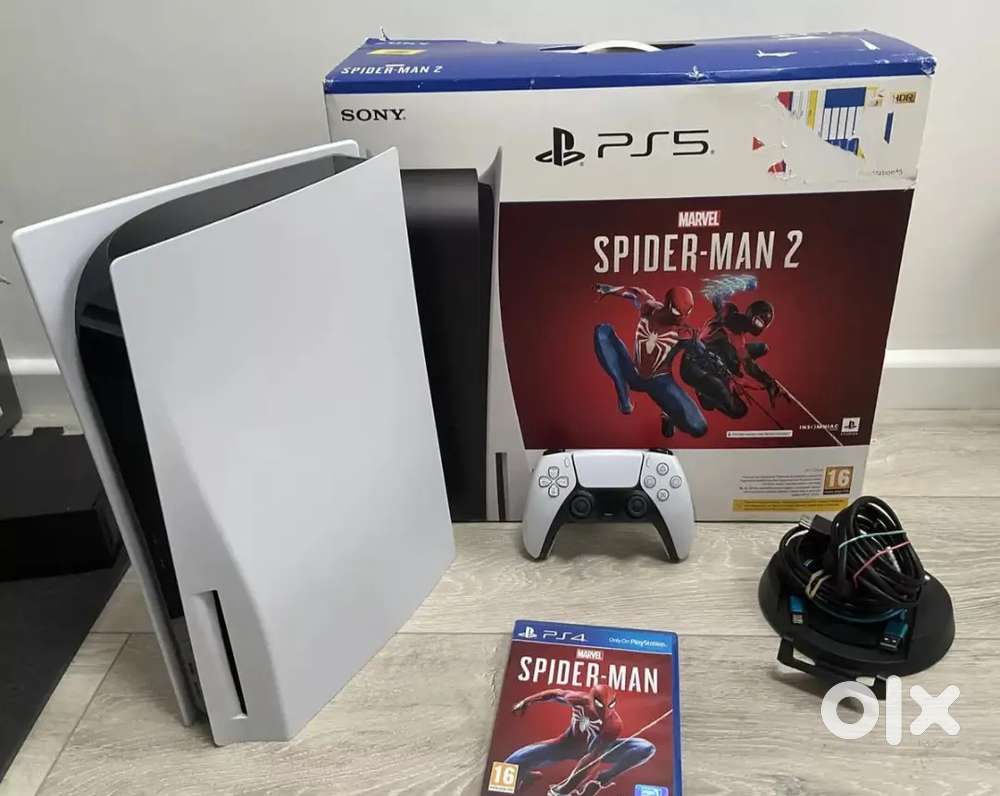 Sony Playstation 5 PS5 DISC EDITION 825GB Spider-Man Bundle BOXED
