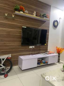 WHIRLPOOL Rifrigirator, blue starAC, MI TV, Samsung washiG machine