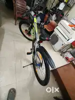 Selling my unused Raleigh MISCEO 20 29bicycle  unused  viba foot pump