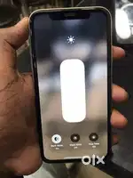 I phone 11 white 64 GB with IOS 26 installed