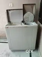 LG 6.5 kg Semi Automatic Washing Machine