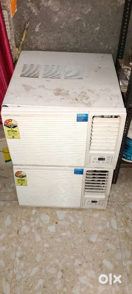 Voltas 1 ton AC 3 star window