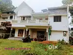 Manarcadu - Kaniyamkunnu - 10 Cent , 2600 Sqft , 4 Bed Room New House