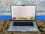 M1 Pro Chip 16Inch Display 16GB Ram 512GB SSD Apple Macbook Pro iPhone