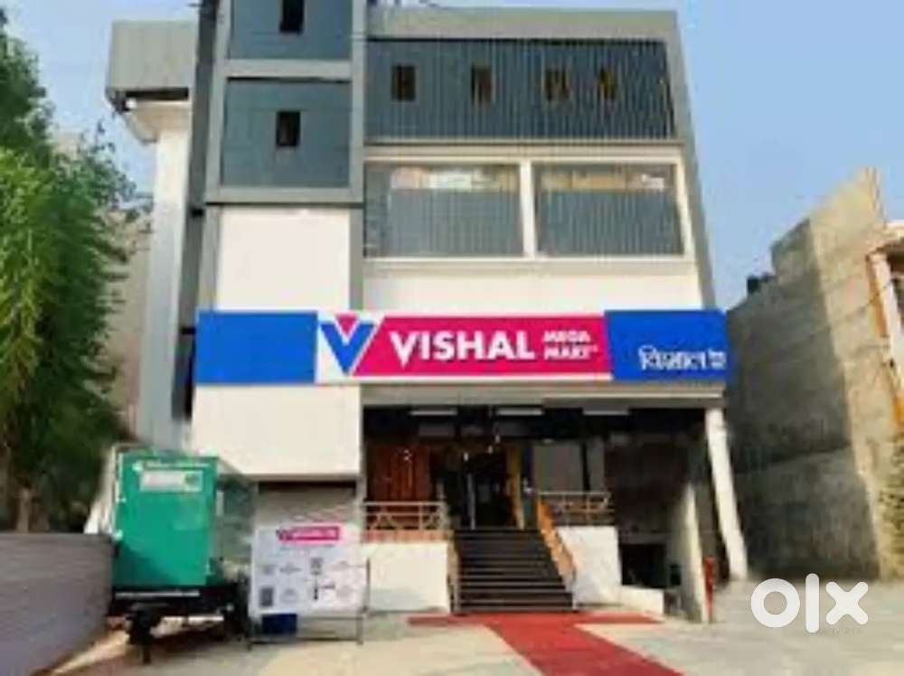 Job In शॉपिंग मॉल Need Girls And Boys' अनपढ़ से ग्रेजुएट पास तक