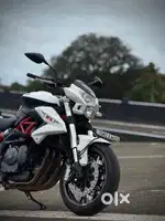 Benelli 600i