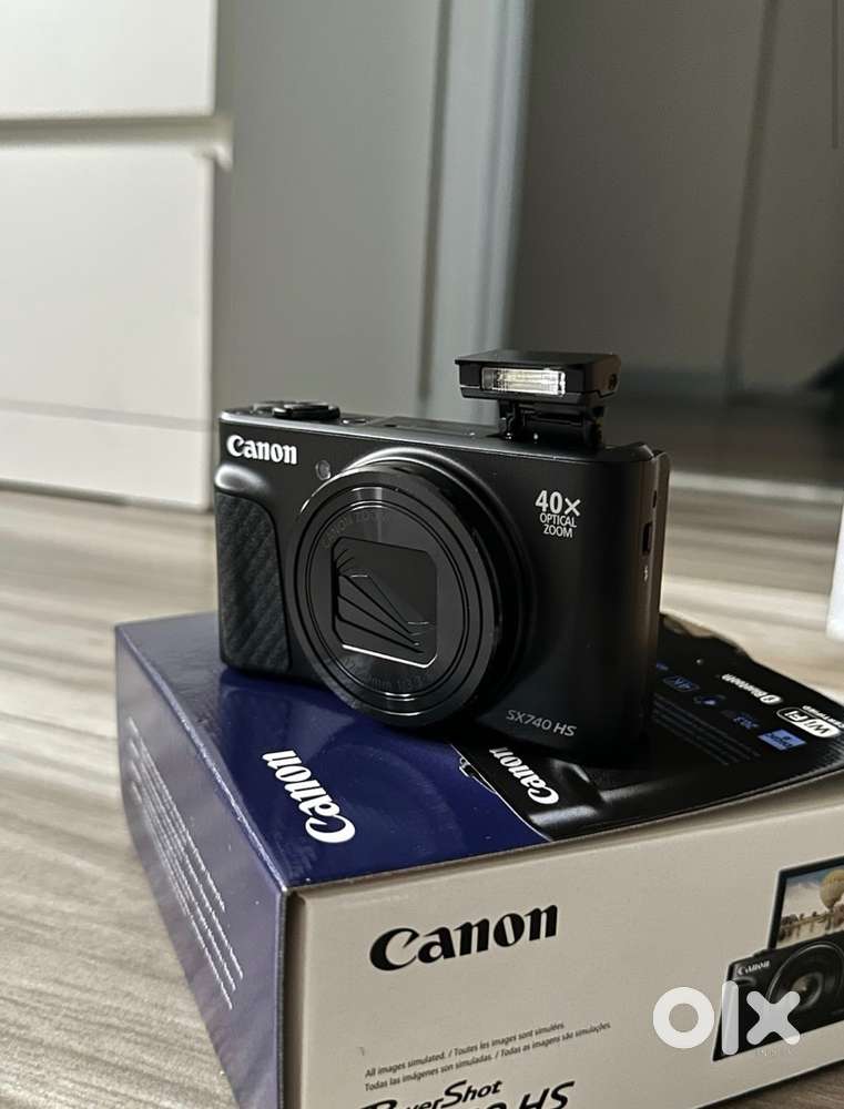 Canon PowerShot SX740 - Black