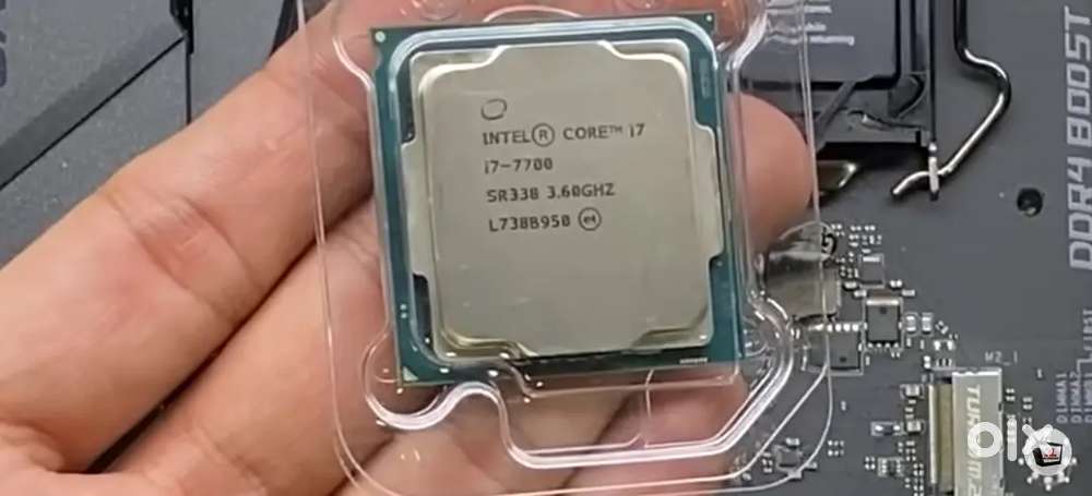 I7 7th gen 8gb ram internal grapic 256 nvme ssd