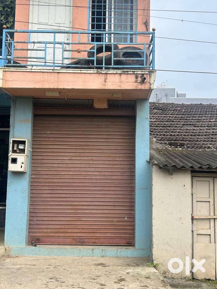 Shop with House G+1 floor - Mallandur road - Chikmagalur