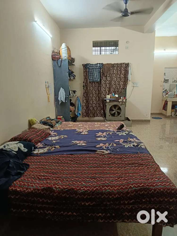 1 Big hall and 1 room with sharing