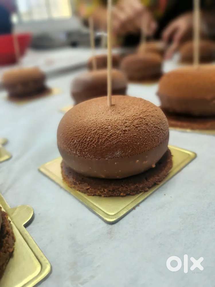 Pastry Assistant / Pastry Helper