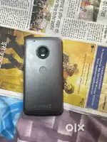 Moto G5 plus 32 GB storage