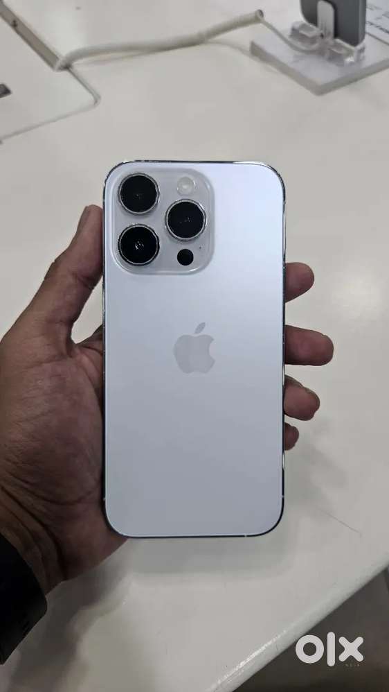 I phone  14 PRO (128GB)
