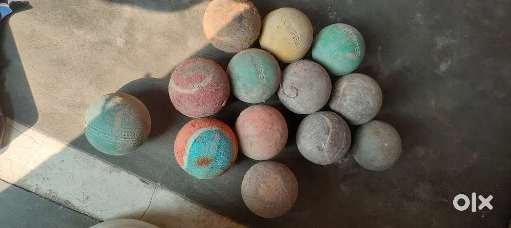 Cricket ball