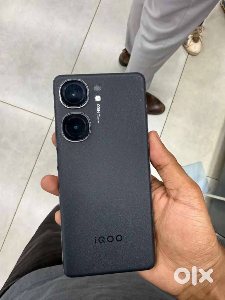 iQOO neo 9 pro