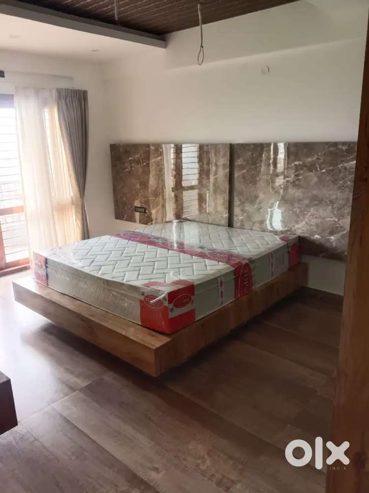 Brand new 3 BHK apartment for LEASE 30 lakh or Rent near kuvempunagara