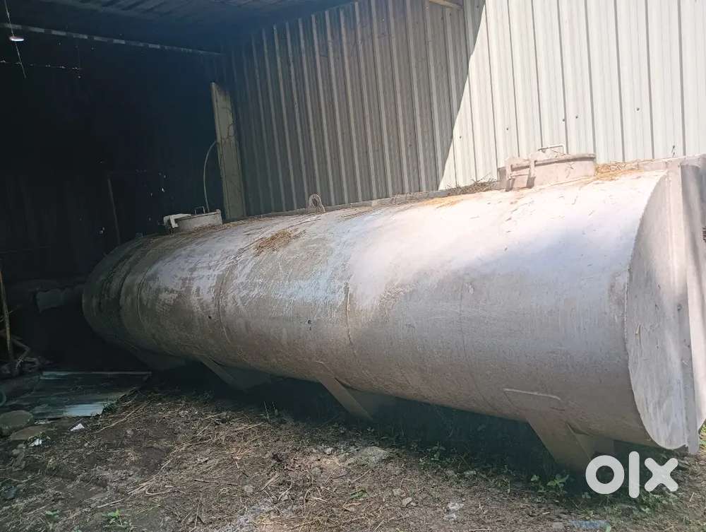 Oil tank for sale