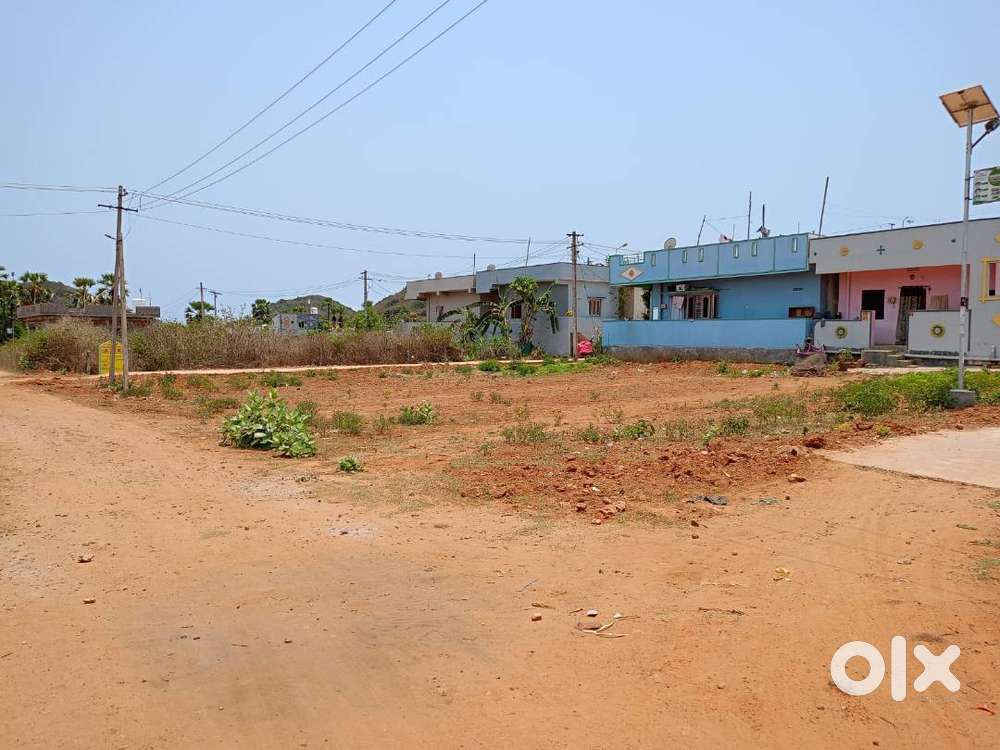 Ready to Construct House site at Best Price : Paravada