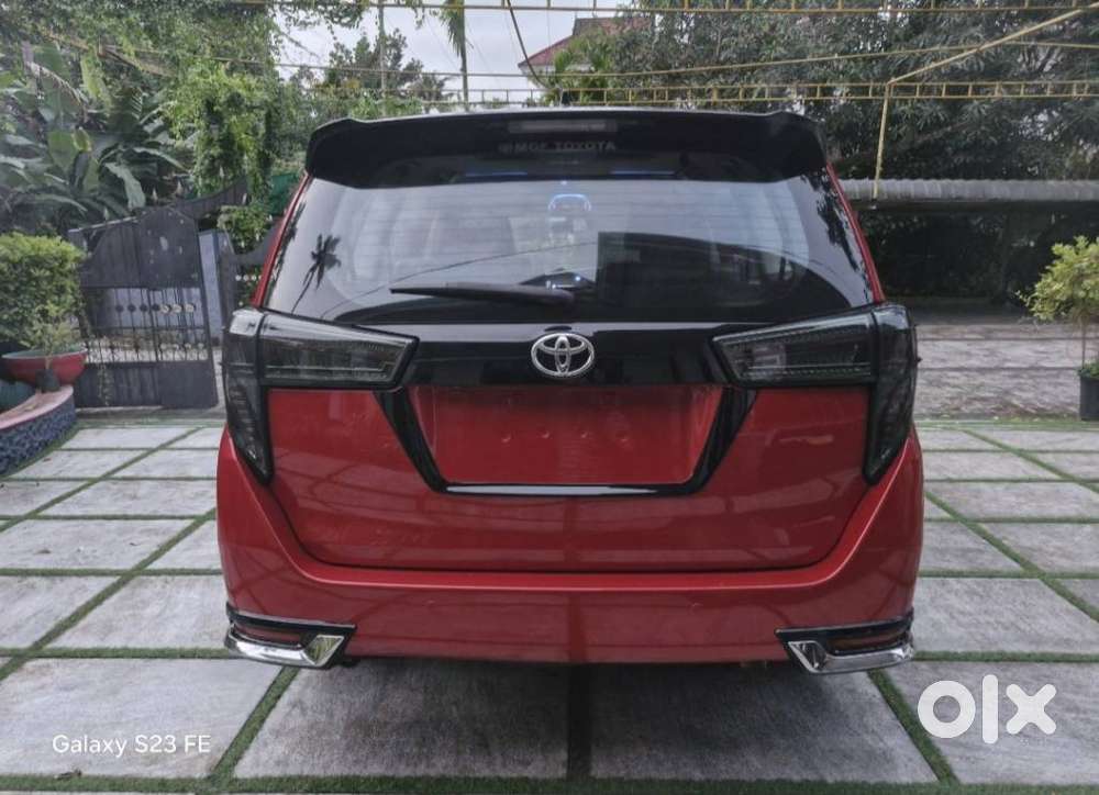 Toyota Innova Crysta 2.8 AT Touring Sport, 2017, Diesel