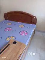 House for student girlsor small bank family