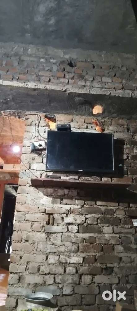 @crown tv 32inch