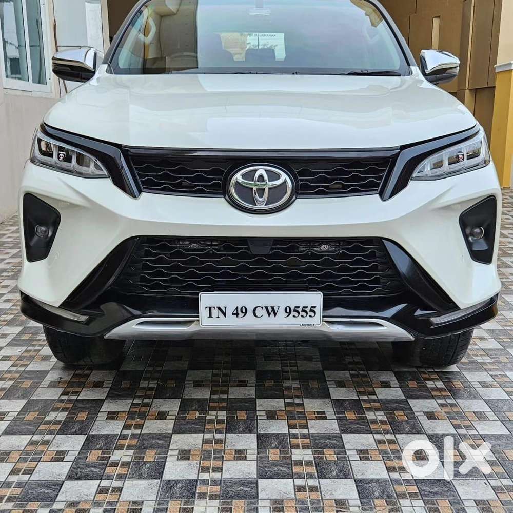 Toyota Fortuner Legender 4X2 AT 2.8, 2021, Diesel