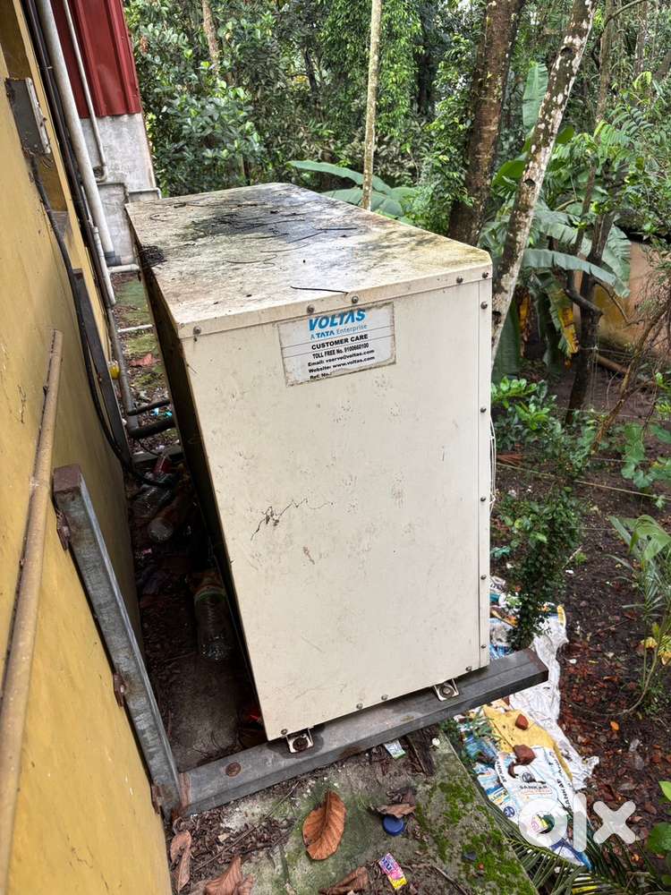 11 Ton Voltas A/C (negotiable)