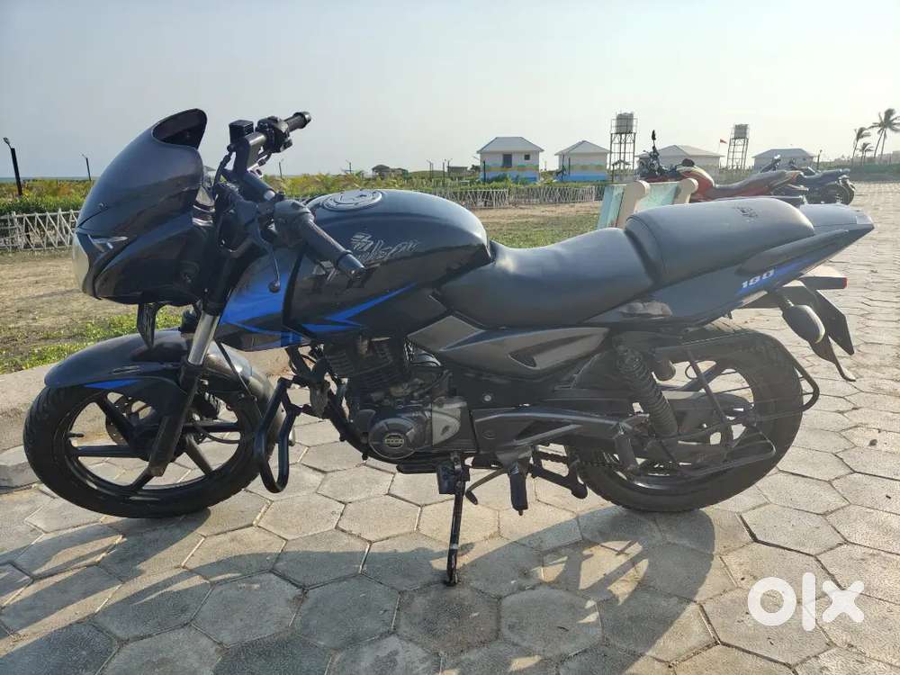 Bajaj Pulser 180