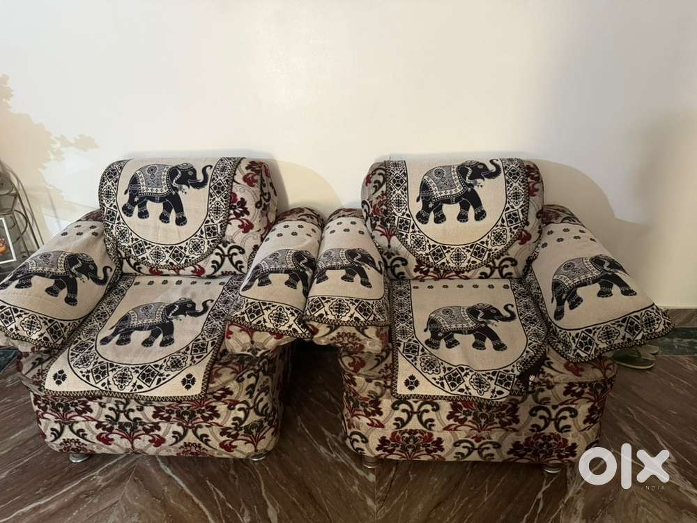 Solid wood sofa
