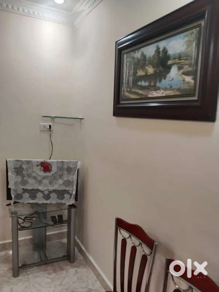 Searching for family, furnished flat, well maintained, ready to move