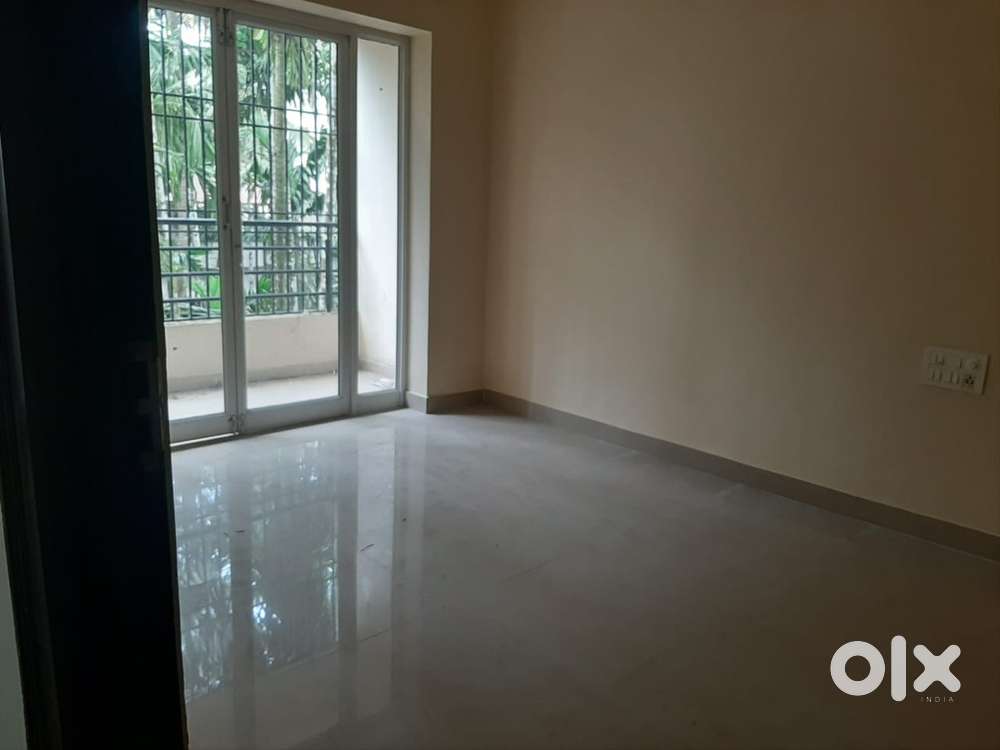 2 bhk flat kavoor