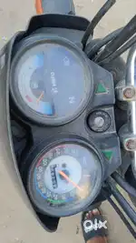 Sari che ek hathe chale lu che