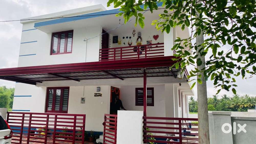 New ready to move in house.  Negotiable